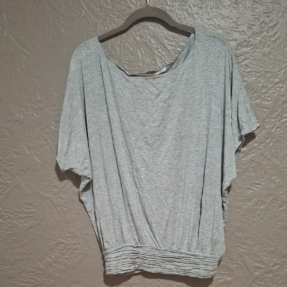 NEW .Max Studio Light Gray Women's Blouse size L